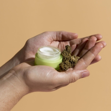 organic-cbd-skincare-product